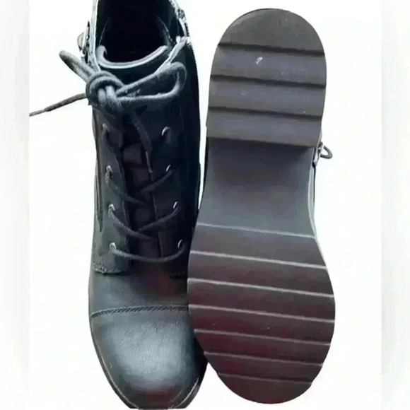 Madden Girl booties - Picture 2 of 2